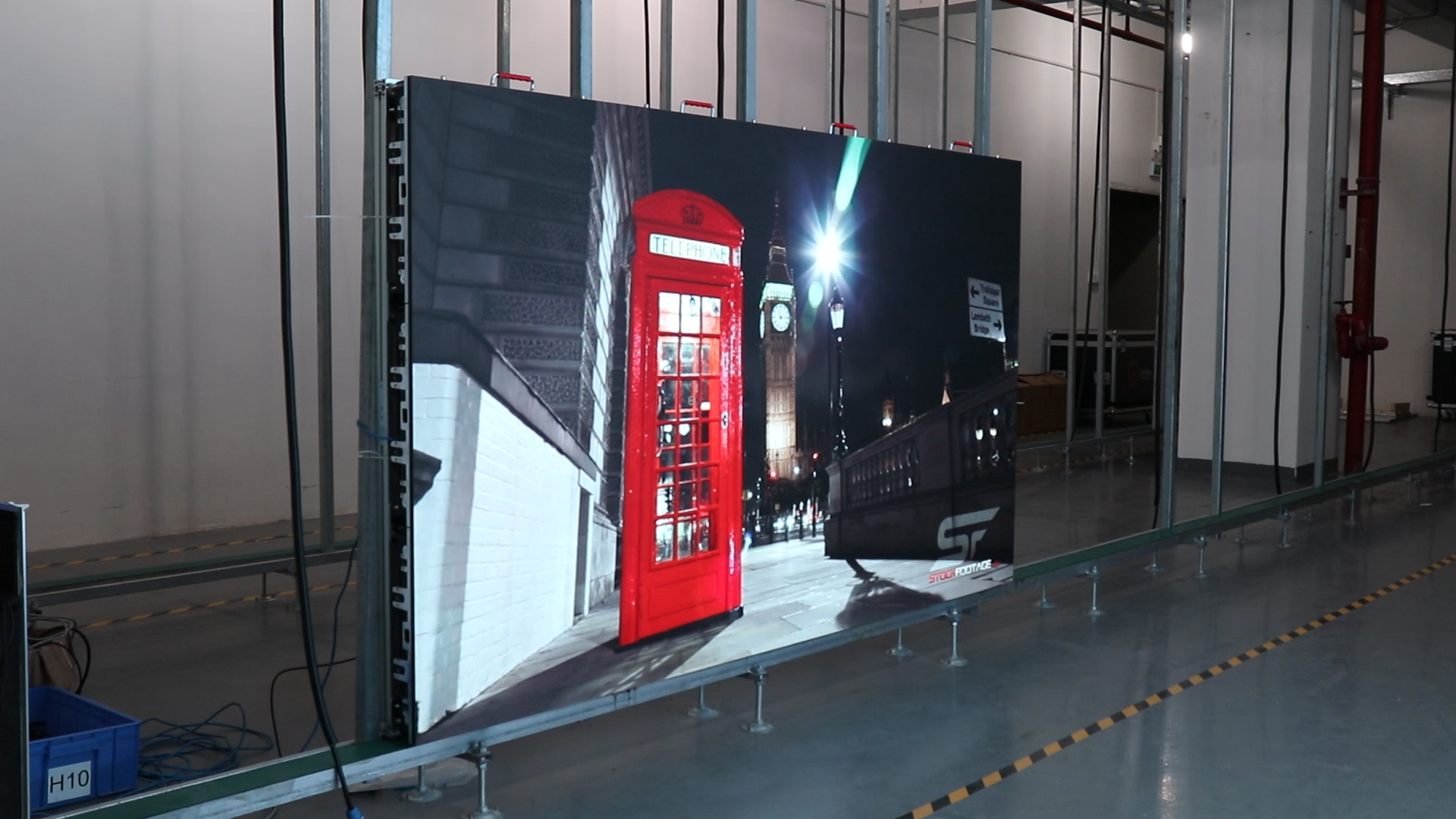 3B9A35F24EA LED Display Manufacturer in China EagerLED HD indoor LED display