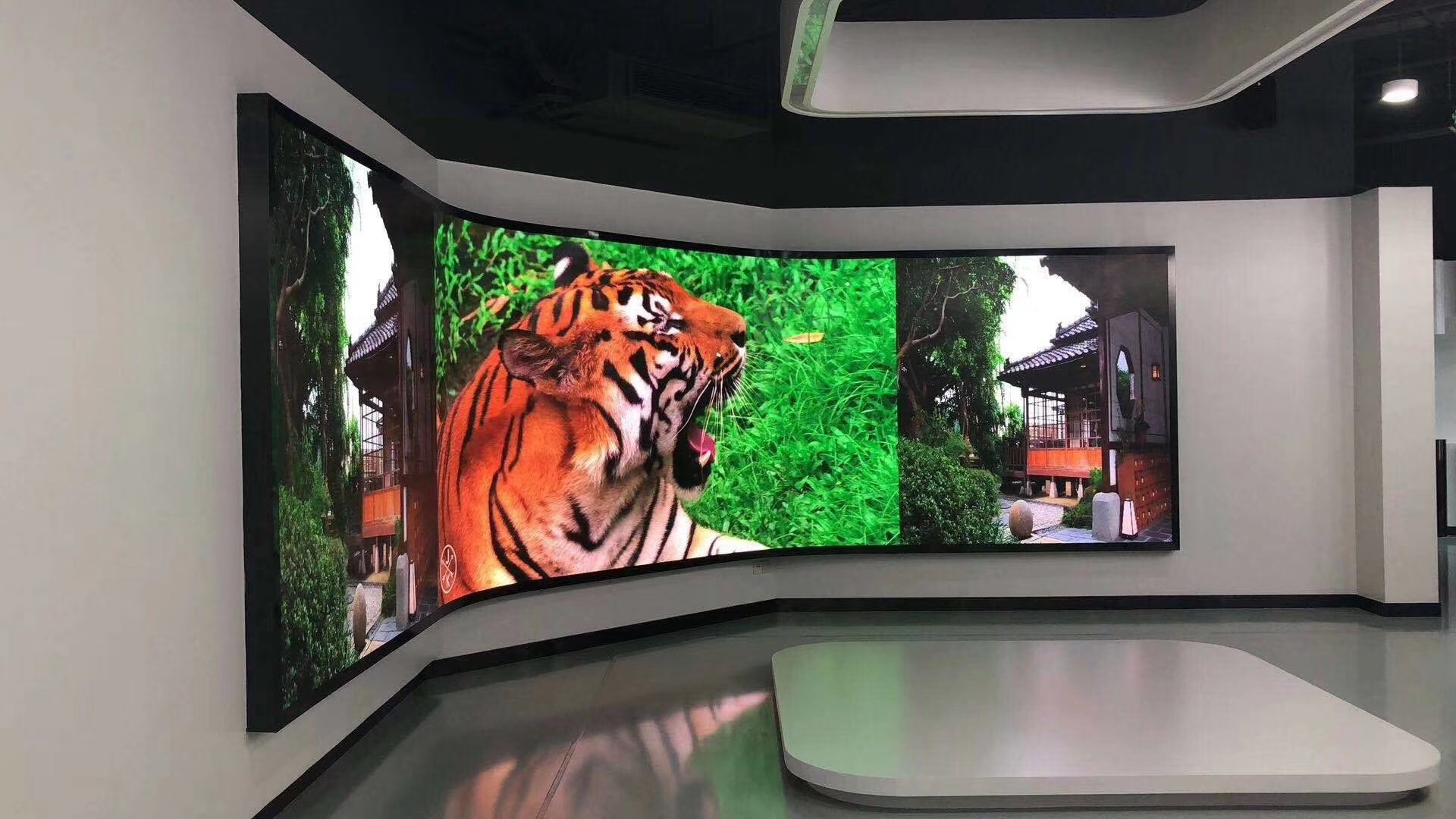 Indoor LED display8 LED Display Manufacturer in China EagerLED