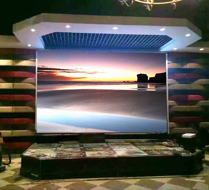 111434458823 LED Display Manufacturer in China EagerLED the full color display in the showroom