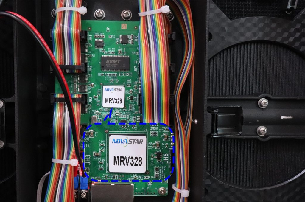 500X1000 card MRV328 LED Display Manufacturer in China EagerLED
