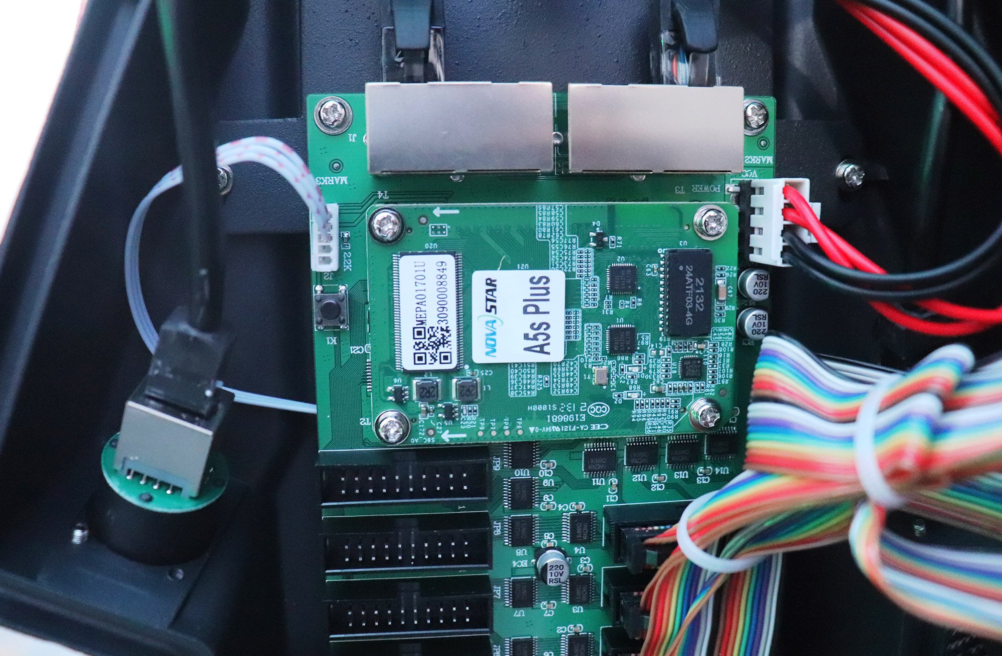 8 LED Display Manufacturer in China EagerLED