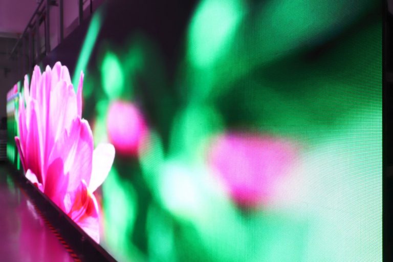 P3.91 Outdoor 500×1000 Die Casting Cabinet LED Screen to Mexico (4)