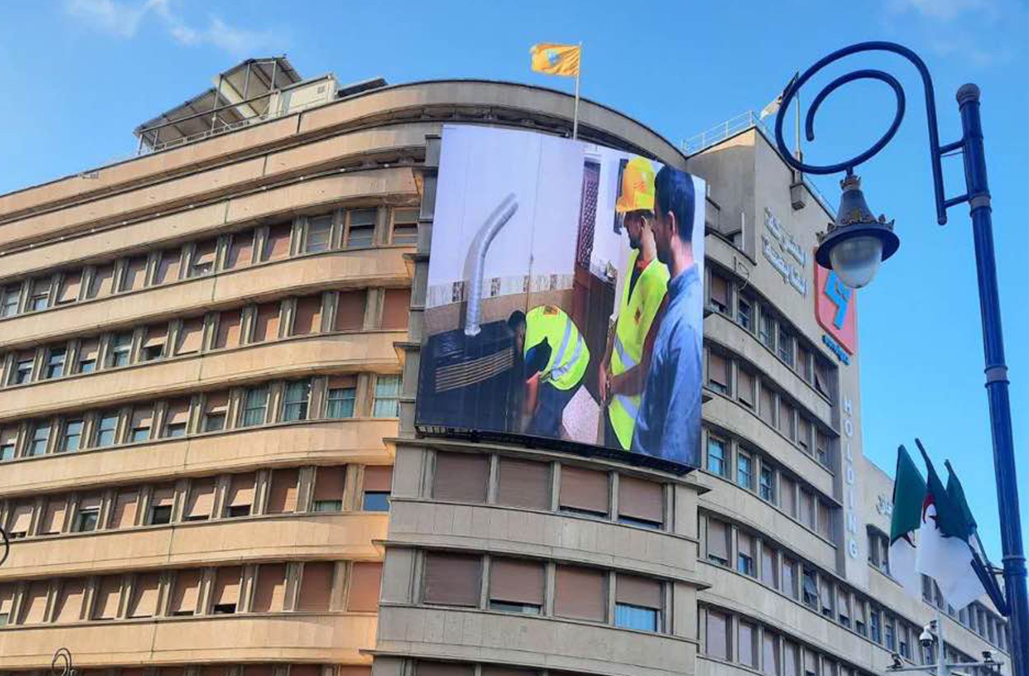 Algeria P5.2-10.4 outdoor transparent LED screen Algeria P5.2-10.4 outdoor transparent LED screen