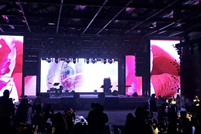 Cyprus Feedback About EA500C3-iP2.97 Curved LED Screen