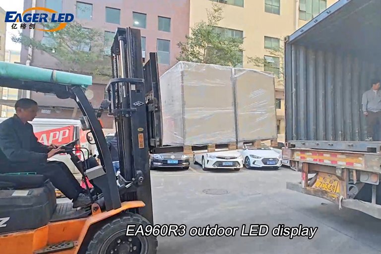 Thank you to Tanzanian customers for purchasing EA960R3 series P8 outdoor LED display