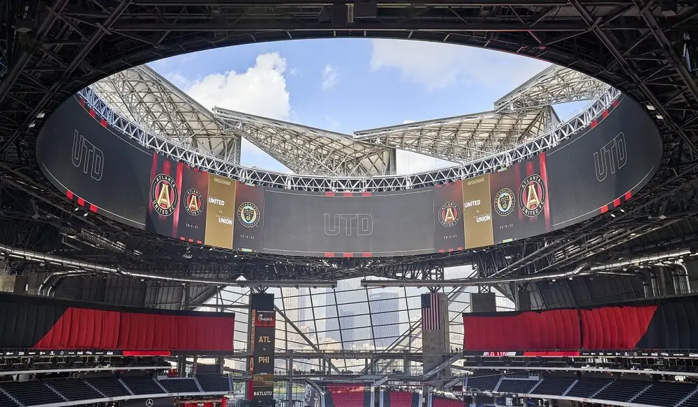 Halo BoardMercedes Benz Stadium看图王 LED Display Manufacturer in China EagerLED Halo Board Mercedes Benz Stadium