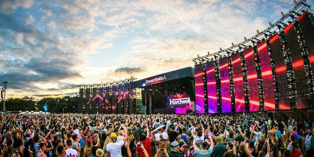 NovaStar MCTRL1600LargeScale Stage Performances LED Display Manufacturer in China EagerLED