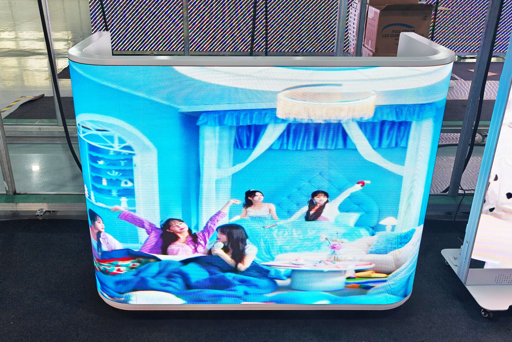 娱乐款 1 LED Display Manufacturer in China EagerLED Front Desk LED Display