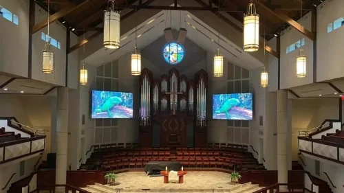 Two church interiors showing different placements of screens around the worship area LED Display Manufacturer in China EagerLED Two church interiors showing different placements of screens around the worship area